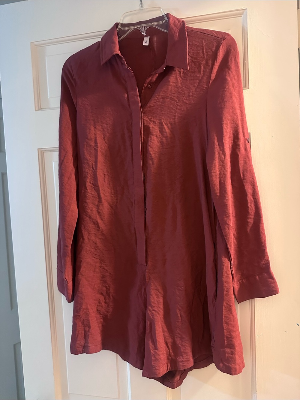 Glam Women's Long Sleeve Button-Front Romper - Wine